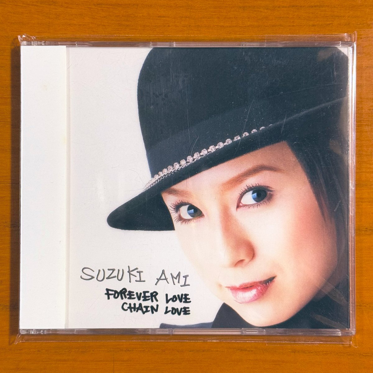本日で発売から21年！ 2004年8月11日 発売 【FOREVER LOVE/鈴木亜美