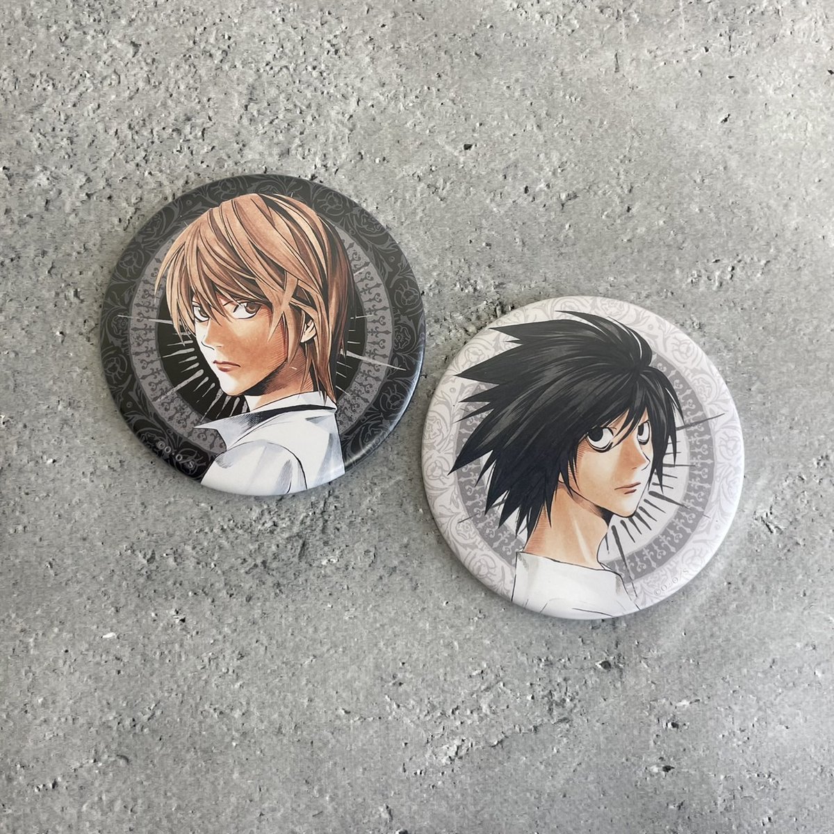 DEATH NOTE』のおっきめ缶バッジを紹介するココよ！おっきめ缶バッジは