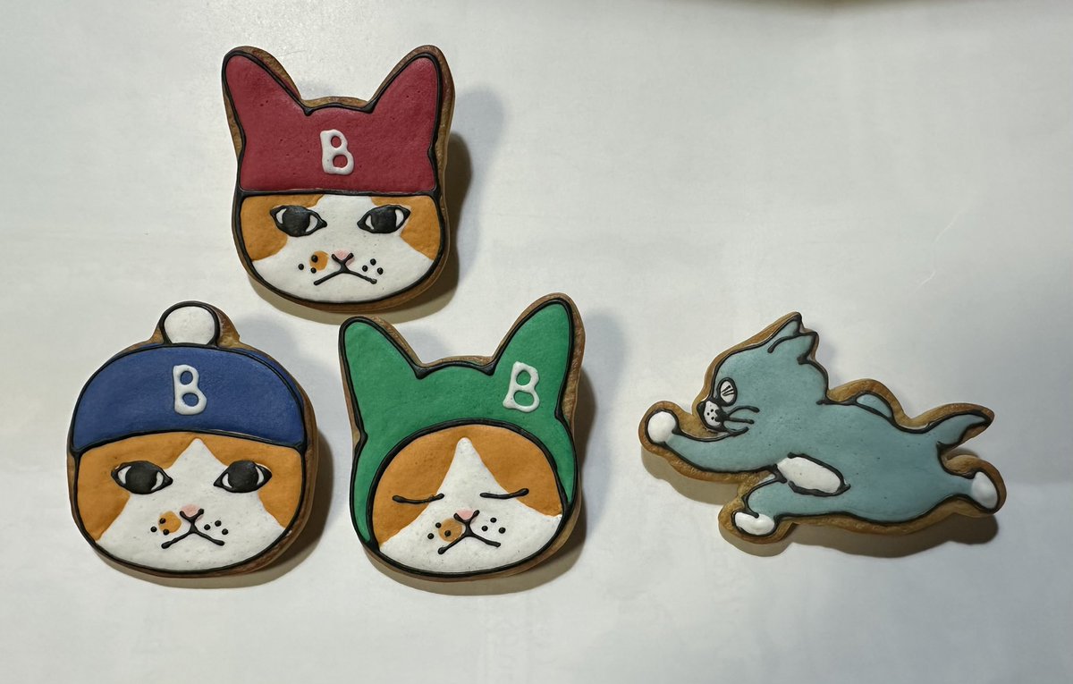 ヒグチユウコ クッキー ブローチ ほほえみ こはる ミルキーポップ