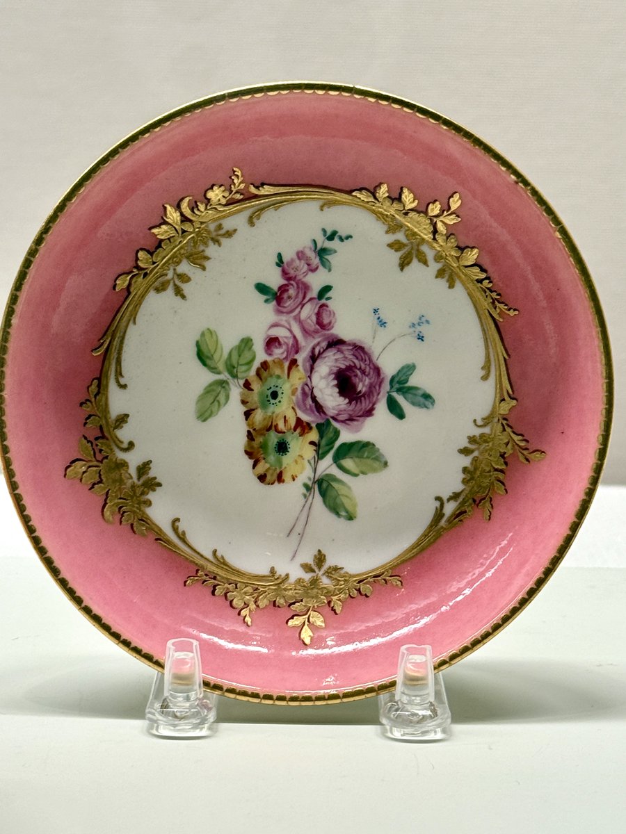 展覧会も残すところあと3日。 18世紀のセーヴルは、ポンパドゥール侯爵