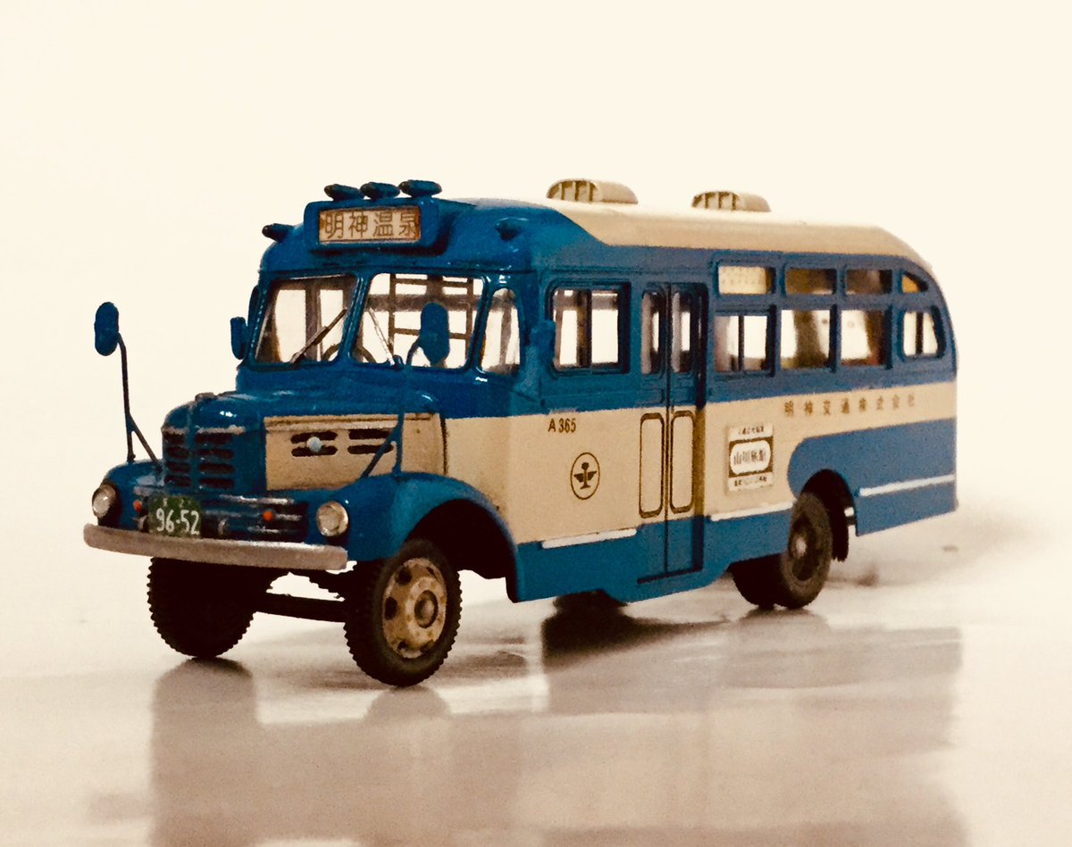 いすゞBX41】エコーモデルキット組。キット2組購入(35年前か…)一筋縄