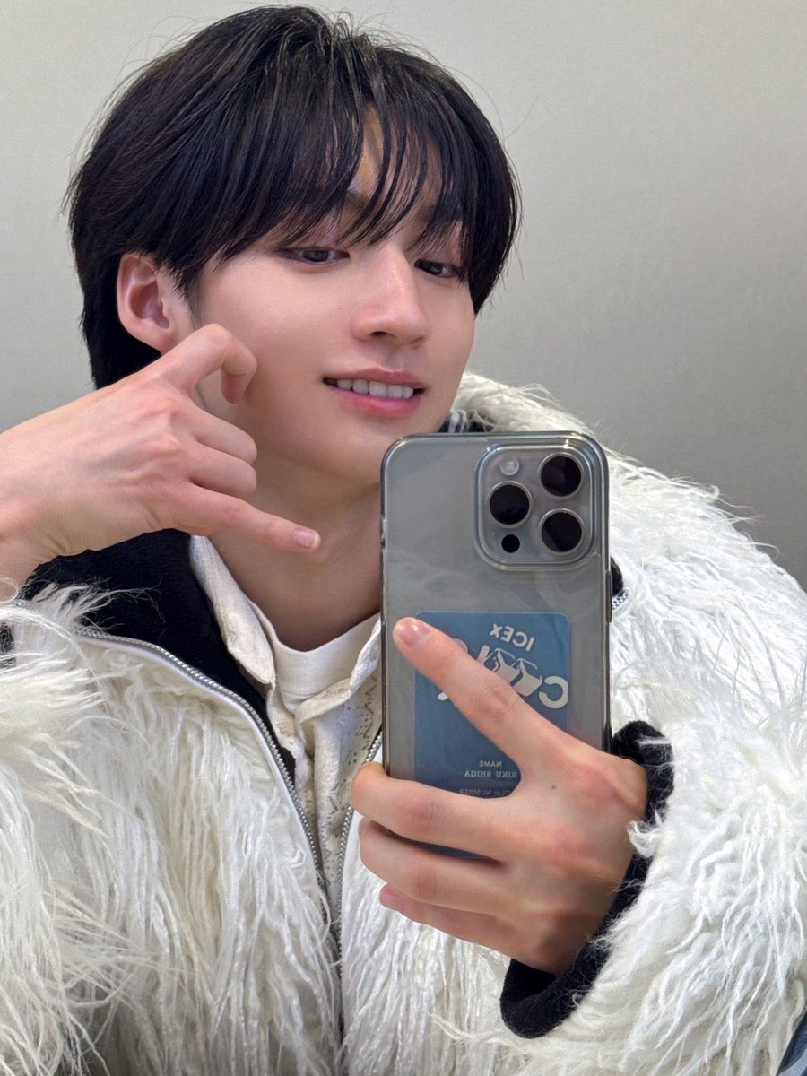 きました2025年！🐍 本年もよろしくお願いいたします🌅🎍 しがりくから