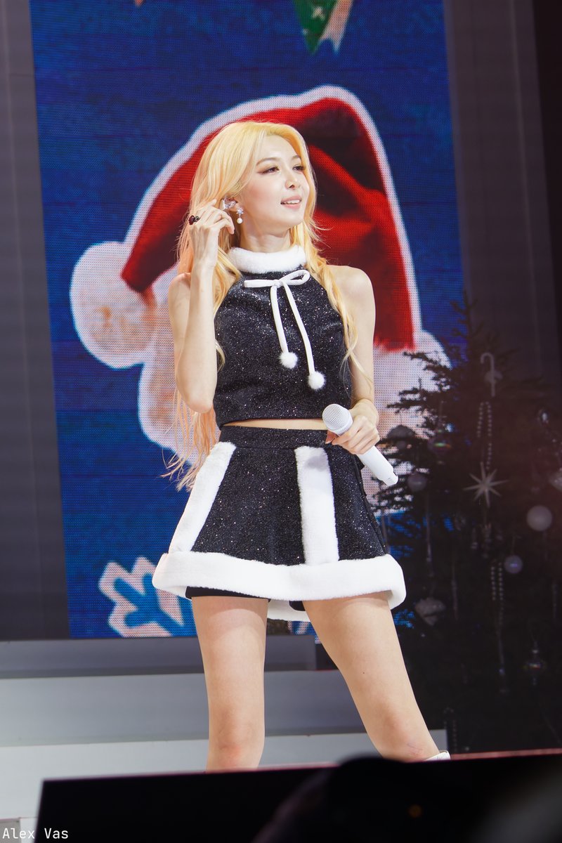 241224 Dreamcatcher 7 Doors of Christmas: A Lucky Encore in Seoul