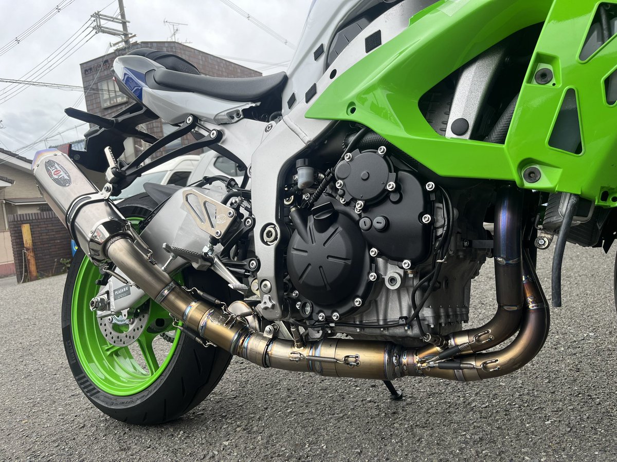 開発情報。 ZX-6R(8BL-ZX636J)用の政府認証フルエキマフラーの開発も