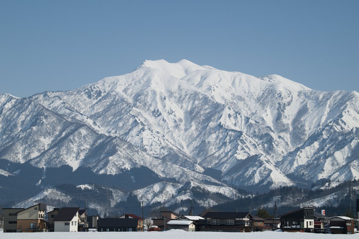 雪深い南魚沼の雪山⛄⛰ #NikonZ8 #nikoncreators #私とニコンで見た世界