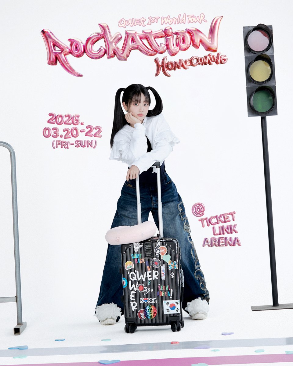 QWER ボイスキーリング　チョダン QWER Chodan Magenta Hina Siyeon Lock Voice Keyring on Bunjang