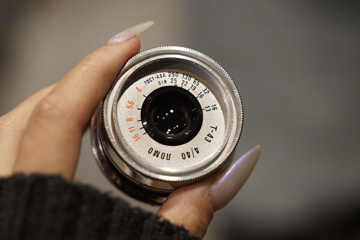 こんにちは新人アルバイトのYです！ 今日はLOMOGRAPHY LOMO T-43 40mm