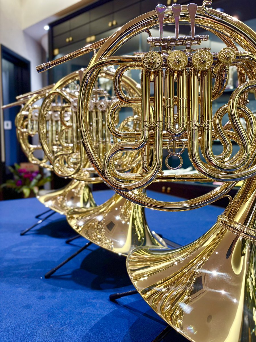 クリアランスフェア開催中〜📣✨】 本日はハンドメイドホルンメーカー