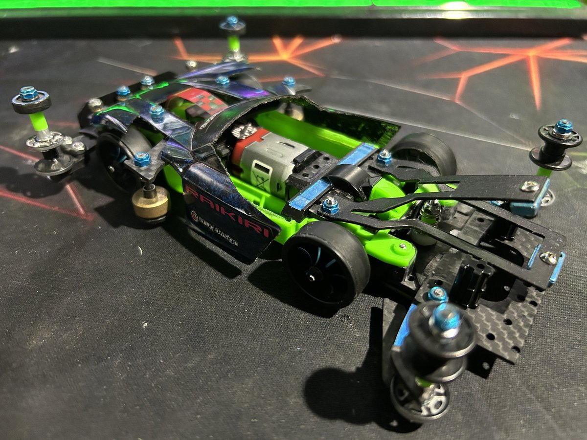 当初真面目に作る気なかったのに思ったよりバチバチにかっこよくなった