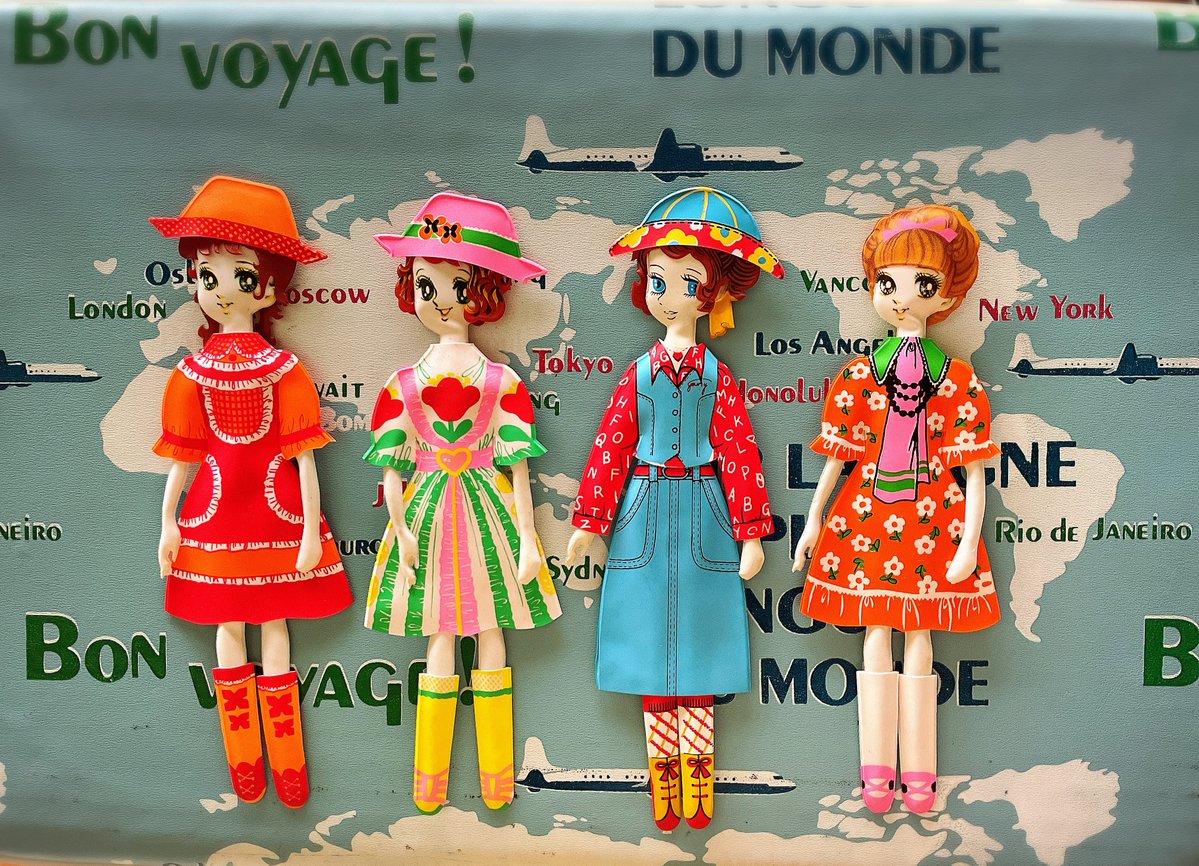 こんにちは😊 #タケミ 『ファッションポーズ きせかえ人形』は4人に