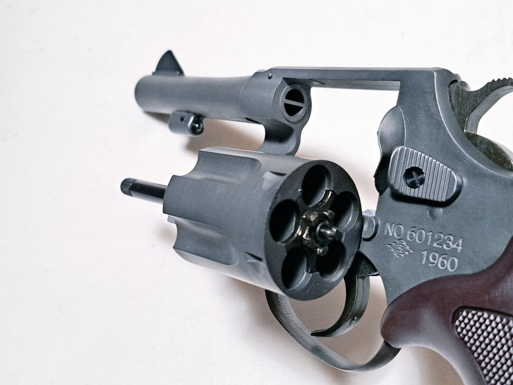 モデルガン A!CTION製モデルガン ニューナンブM60 77㎜銃身 フロント