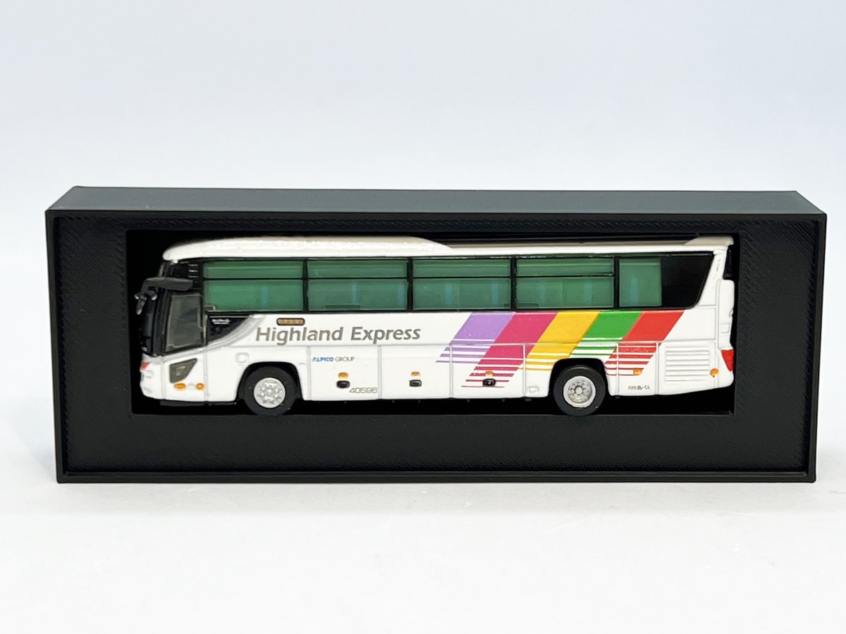 まつり堂模型店には 1/150 バスミニチュアもたくさんあります