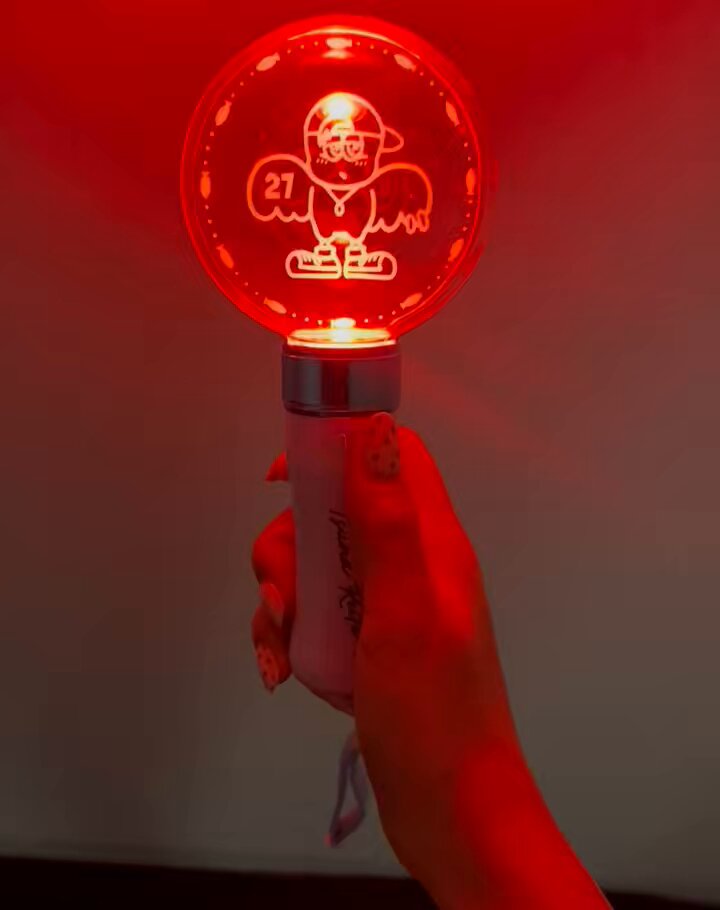 27K_1224 @tsuna_staff 【#TSUNAHOUSE】グッズ紹介 ペンライト ￥4,000