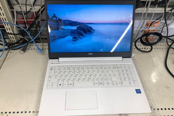 NEC LAVIE Note Standard PC-NS200R2WのSSD換装サービス│パソコン工房