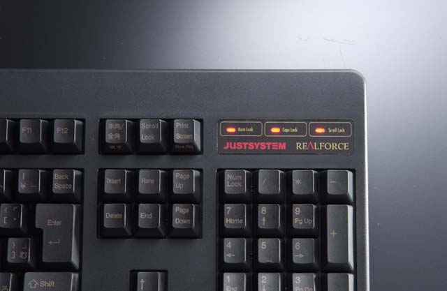 ジャストシステム、東プレ製キーボードのオリジナルモデル