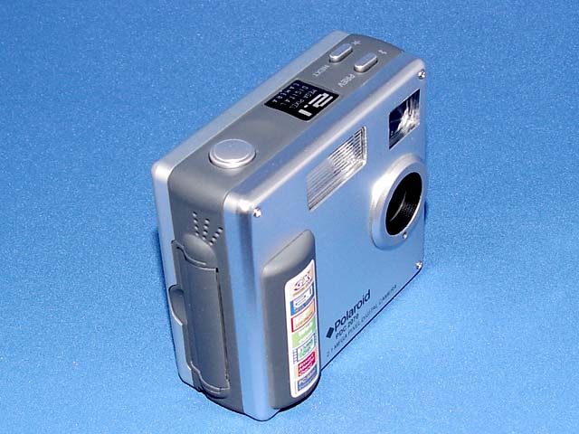 9,980円の液晶付200万画素機「Polaroid PDC 2070」使用記