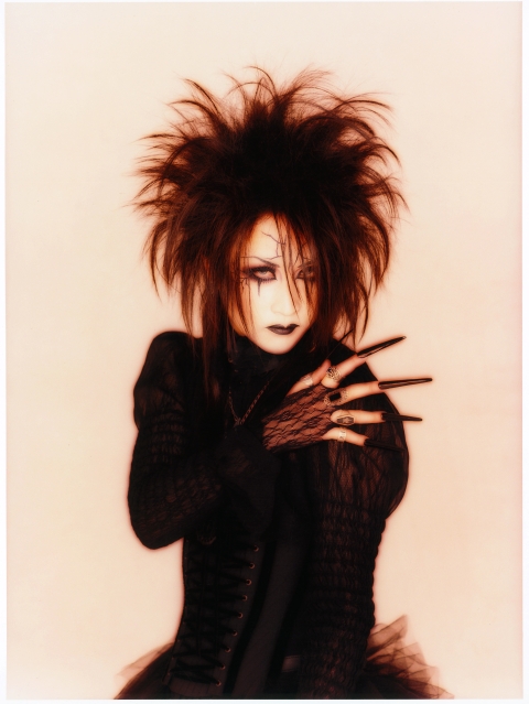 Mana（Moi dix Mois）、フランスでのインタビュー！ : SC24最新ニュース