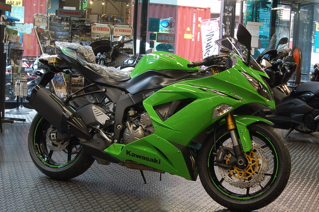 Ninja ZX－6R ABS 2016入荷しました！！ : SCSブログ