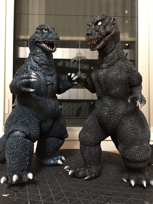 海洋堂史上最も売れた、と言われたやつら : Delicious Rainbow ～怪獣