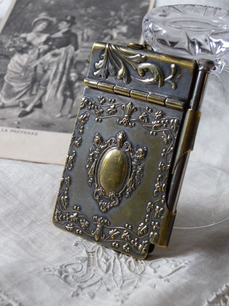 Carnet de bal 舞踏会の手帖 : 満月アンティーク