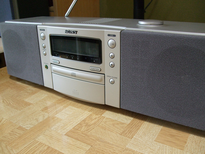 SONY ZS-M5 & ZS-F1 : 風来坊