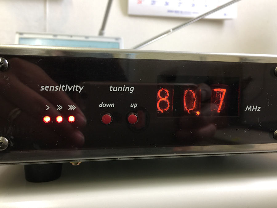 希少】ニキシー管FMチューナー SV-11FM 希少】ニキシー管FMチューナー