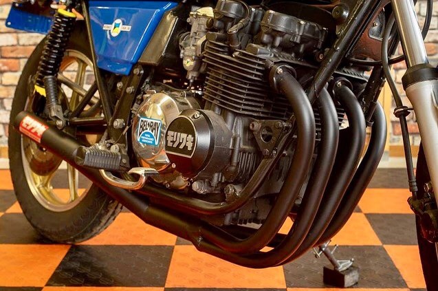 Z400FX用 モリワキ復刻手曲げショート管 撮影開封品をヤフオクへ出品