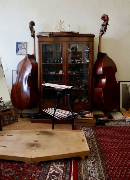 ヴァイオリンからコントラバスの為にあるMade in東京の光舜松脂 : べ