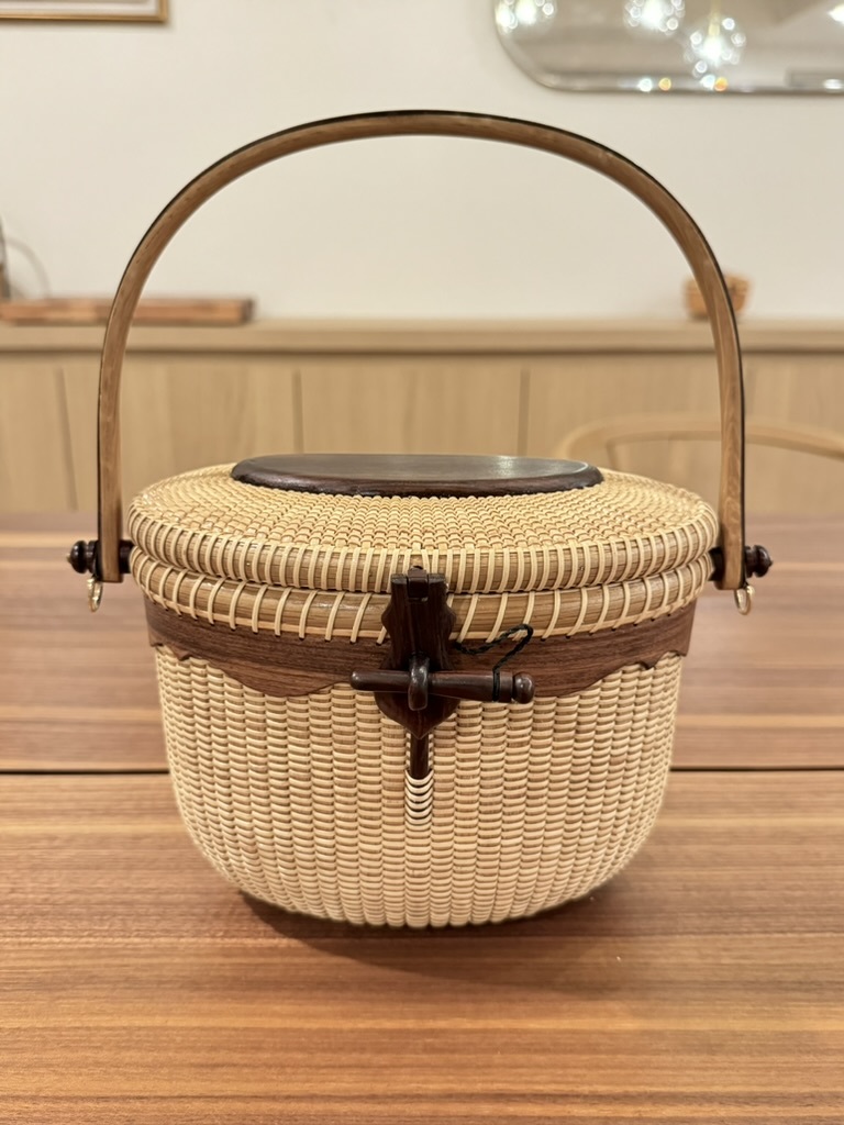 7インチ フラットバック パース : ローズ家のナンタケットバスケット