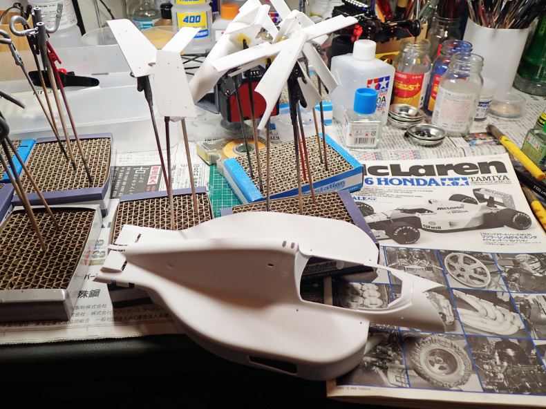 プラモ製作記 29(2/2) マクラーレン MP4/6 ホンダ 1/12 タミヤ : 小生