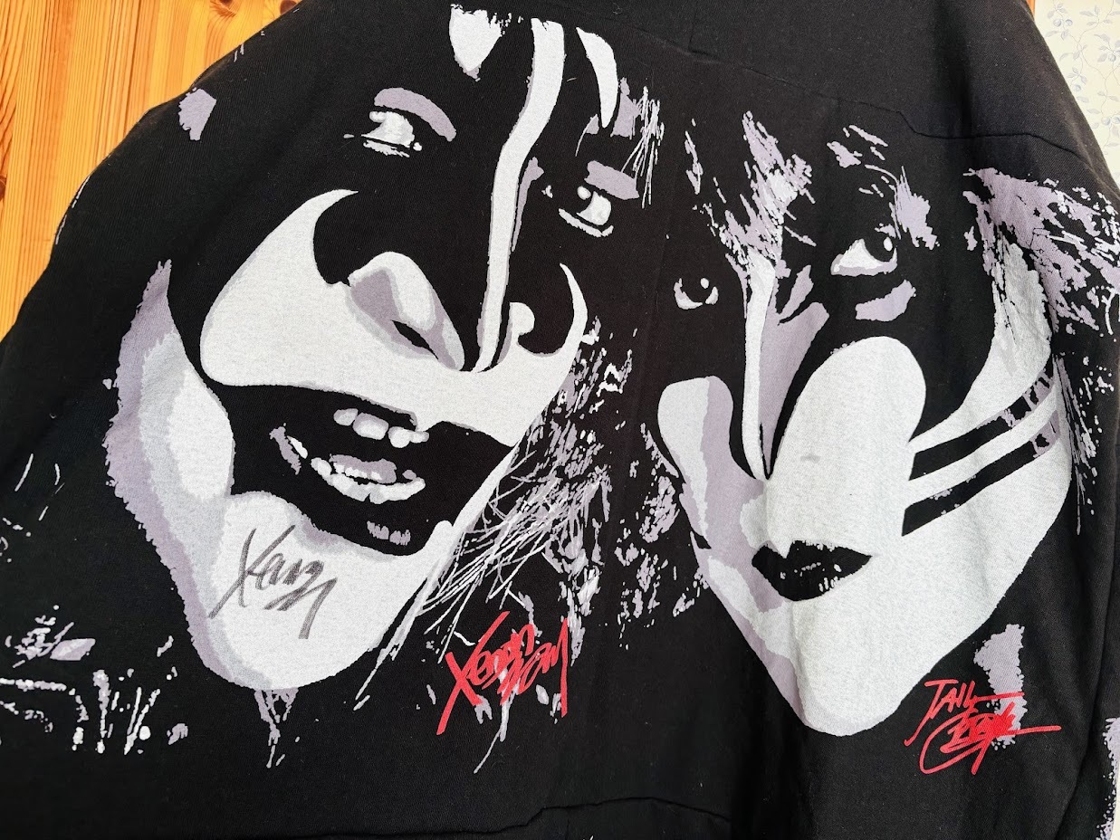 聖飢魔IIのTシャツからロンジャケとスカート : 田園 でらいと