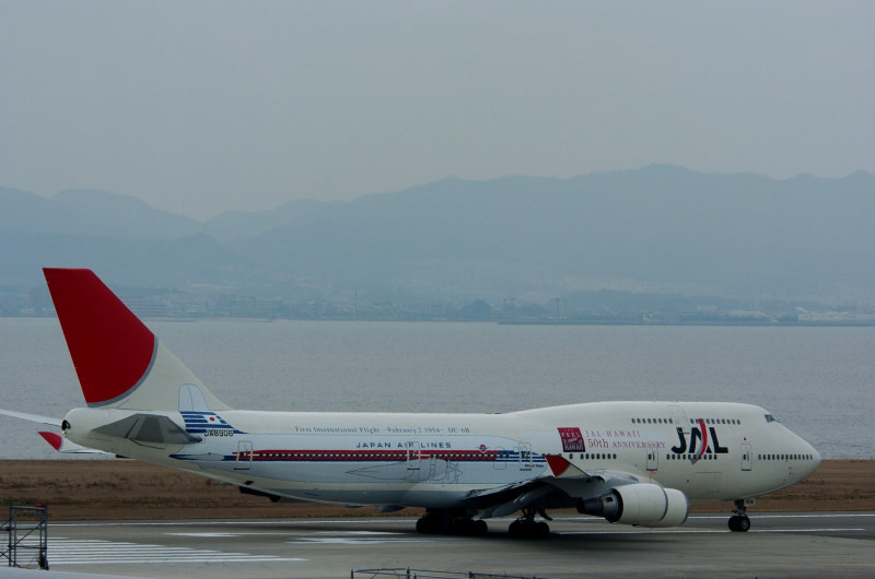 JAL国際線就航（ハワイ）50周年記念特別塗装機 : 写真と音楽の窓