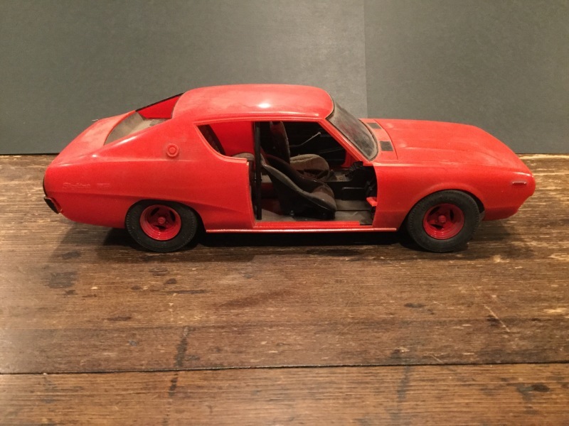 日産 スカイライン 2000GT−X ①（オオタキ 1/16) : MATCHBOX