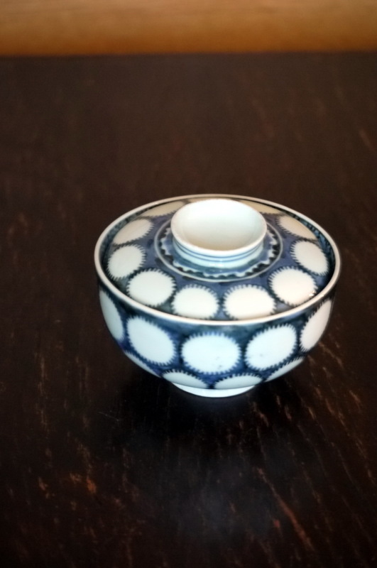 雪輪模様の古伊万里蓋茶碗 : 疾風谷の皿山…陶芸とｵｰﾄﾊﾞｲと古伊万里と