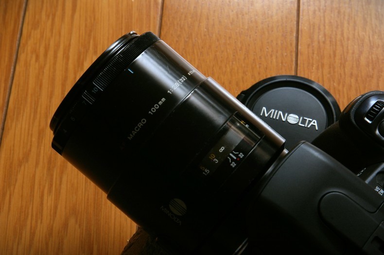 MINOLTA AF MACRO 100mm F2.8」を使ってみた : 亀子のレンズ部屋♨