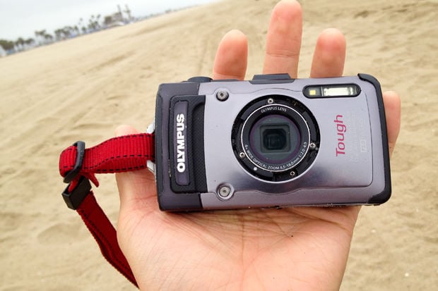 Review: Olympus Tough TG-1 iHS Lets You Ditch that Zip-Loc Bag