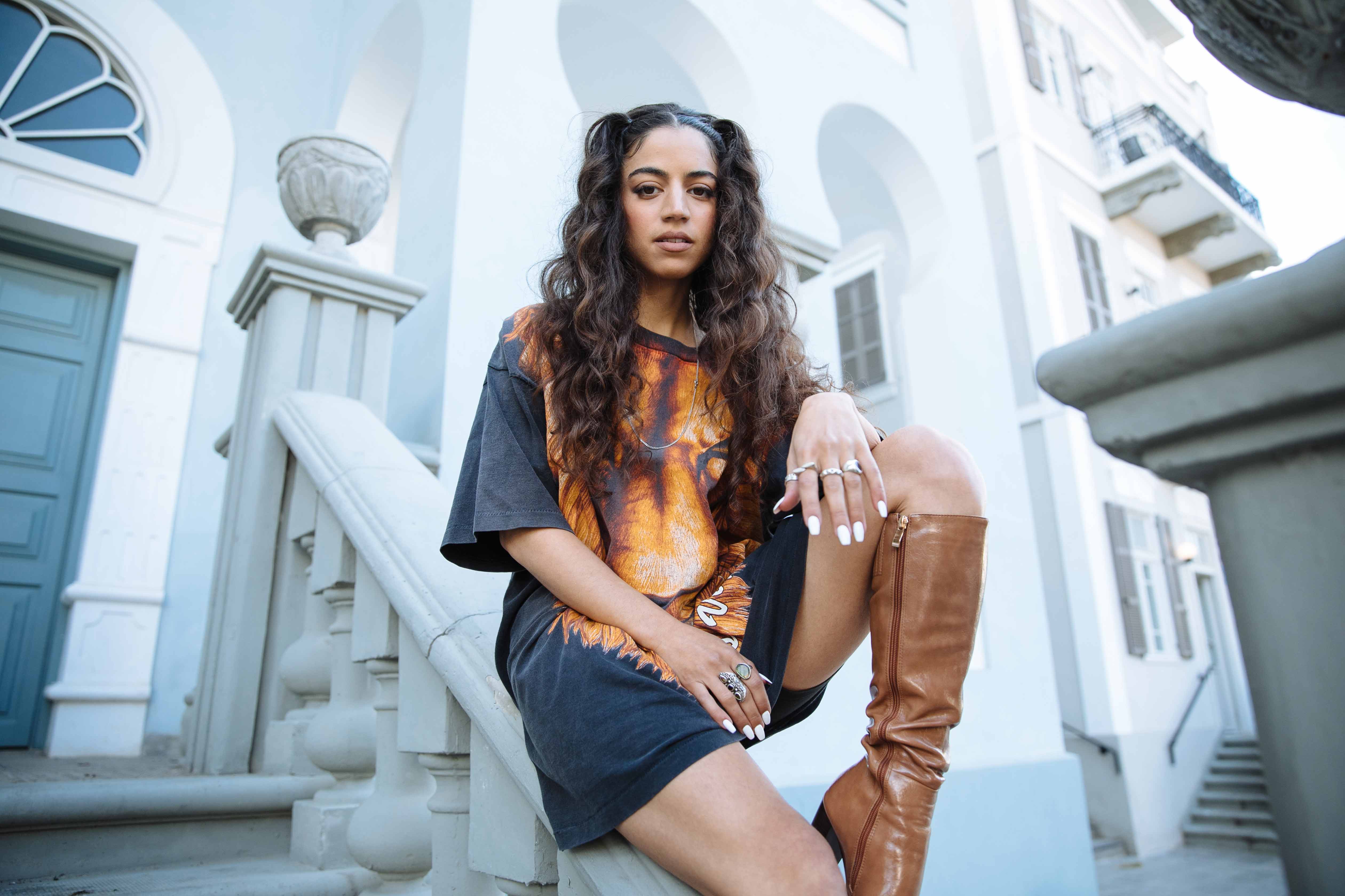 J.LAMOTTA すずめ - アーティスト情報 - P-VINE, Inc.