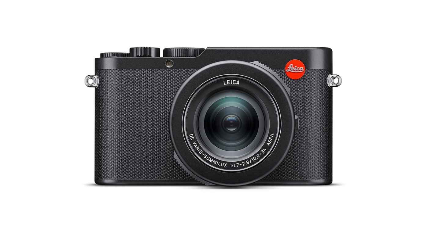 ライカらしいアイコニックなデザインのズームレンズ搭載コンパクト