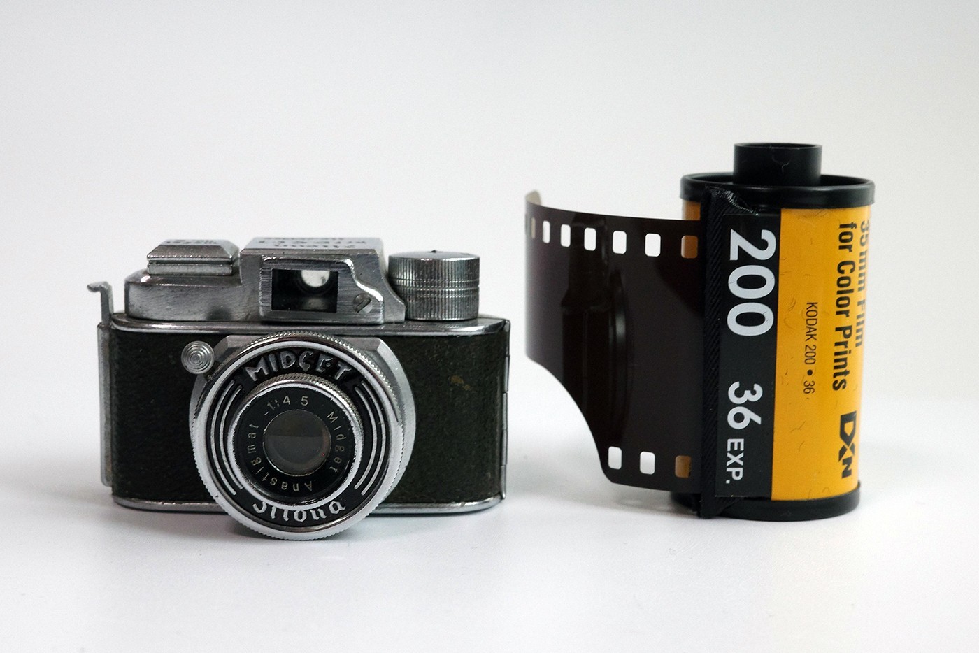 柊サナカ：第38話 豆カメラ ニューミゼットⅡ型：Photo & Culture, Tokyo