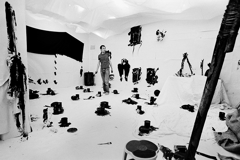 1980年 堀尾貞治 「同時空間・ブラックペイント」 – 写真の記録帖