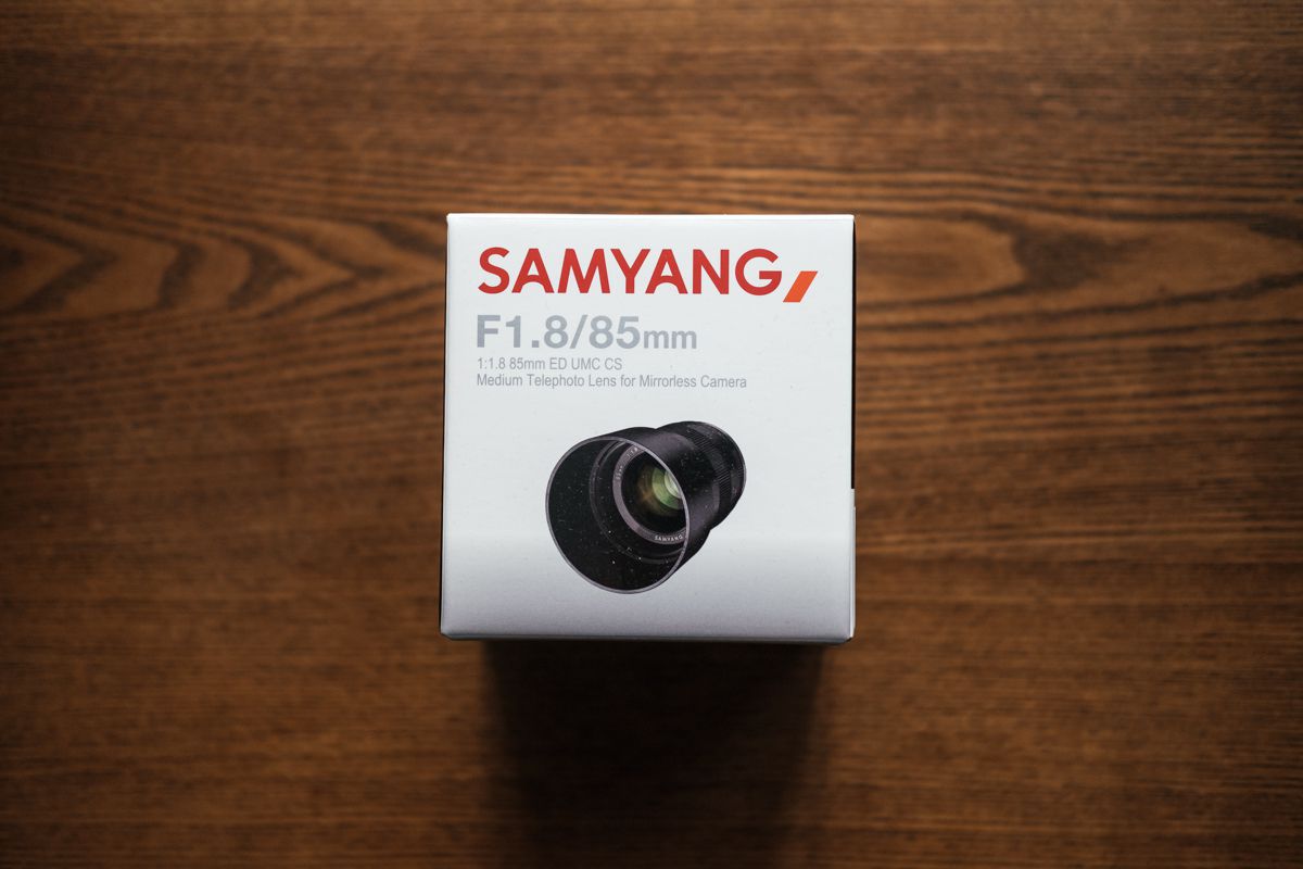 初めてのサードパーティレンズ。