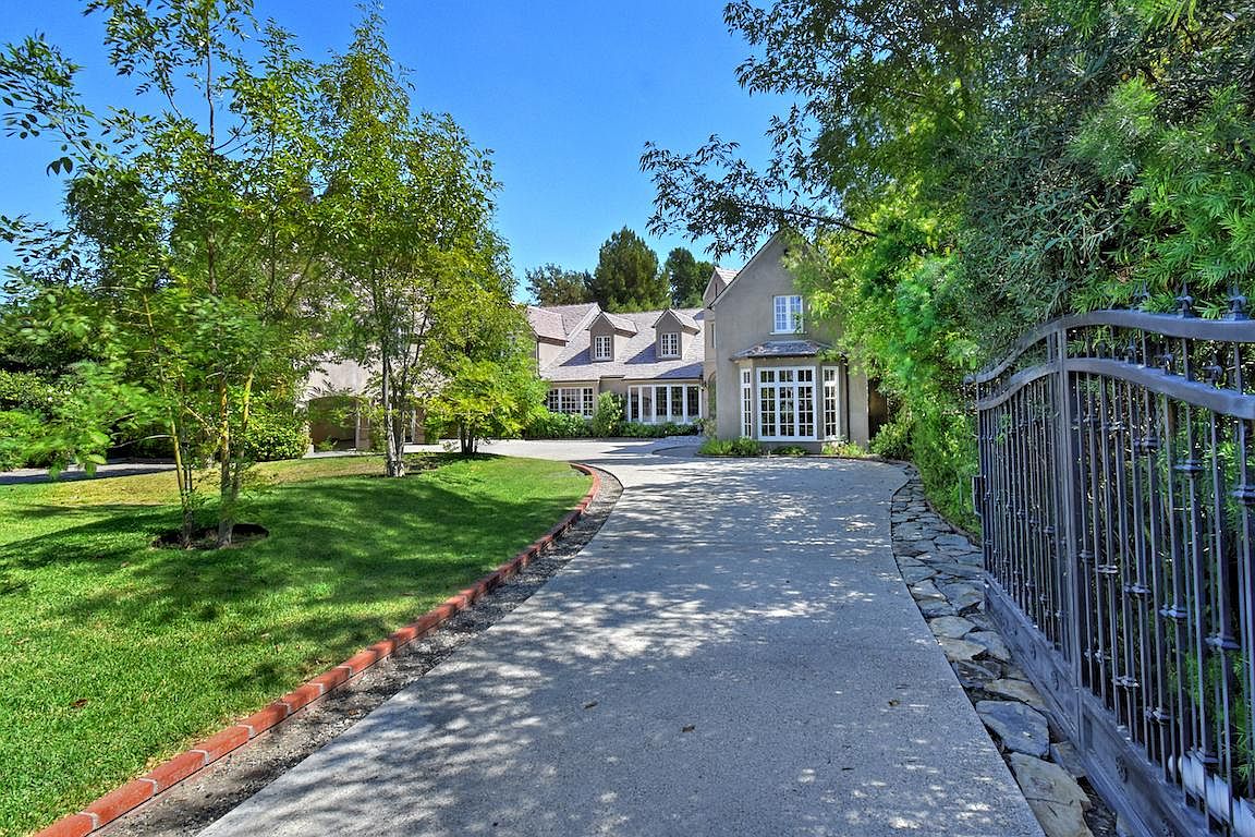 8eb4ebc3779efbf6bc688802ca67d1