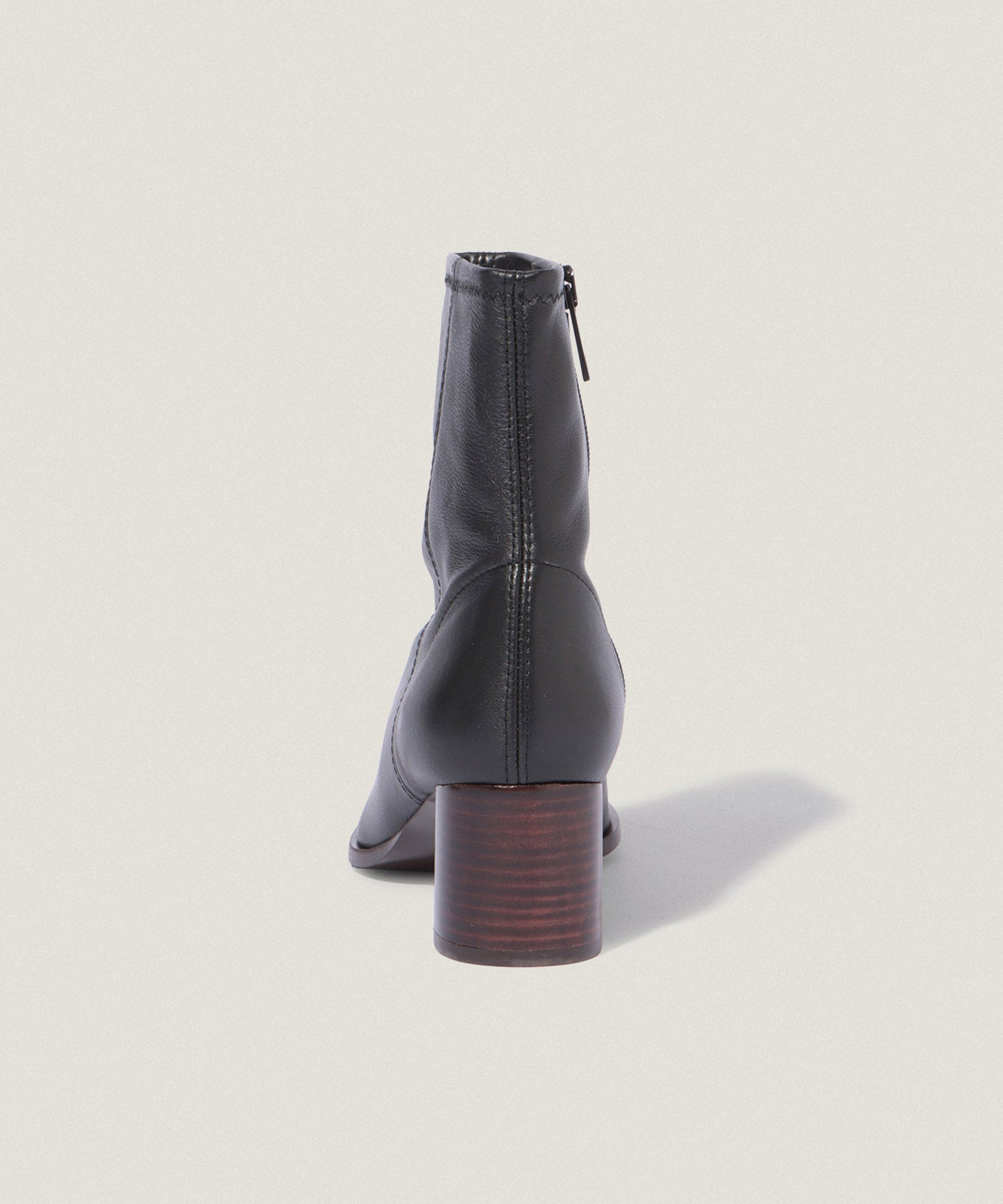 Flattered/フラッタード – 1ページ – PIMENTÉ