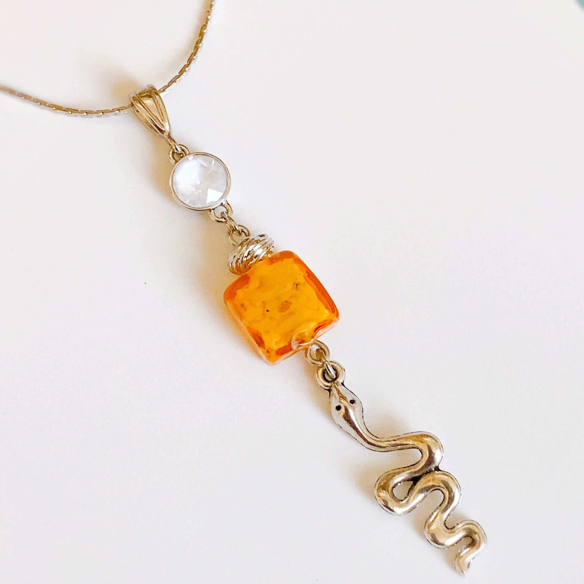 概念アクセサリー】ベネチアガラス&ダブルチャーム ネックレス