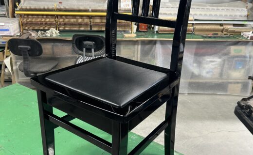 中古販売用トムソン椅子/ブラック - ピアノクリニック浜松