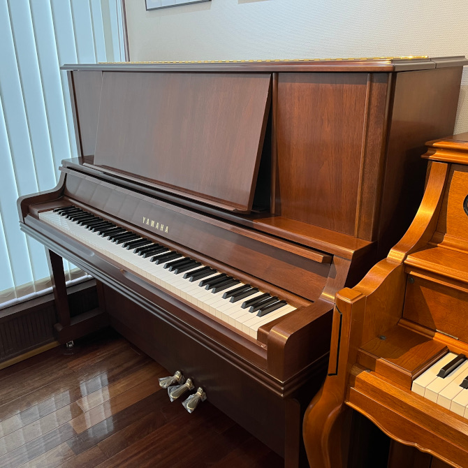 中古》UX50A ヤマハアップライトピアノ | ご成約済み商品 | 大阪・本町