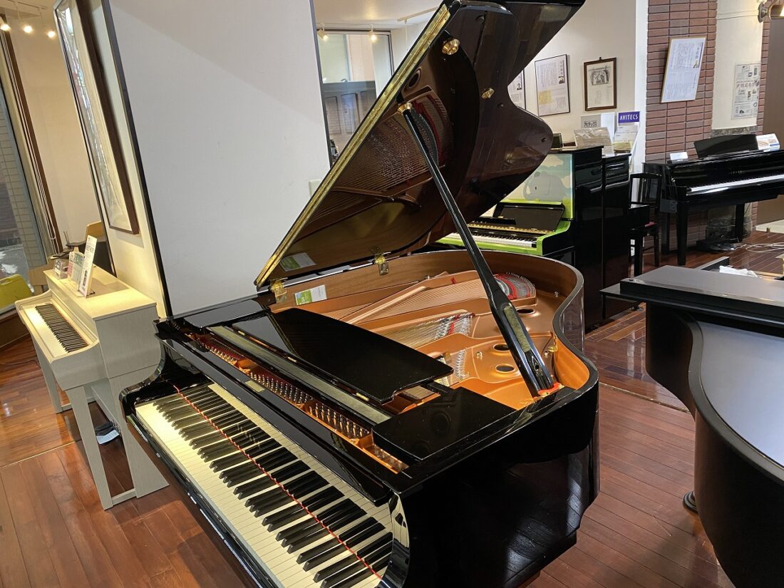中古》C1X ヤマハグランドピアノ | 中古グランドピアノ | 大阪・本町の