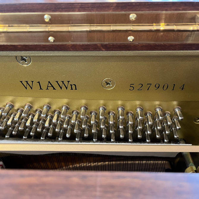 中古》W1AWn ヤマハアップライトピアノ | ご成約済み商品 | 大阪・本町