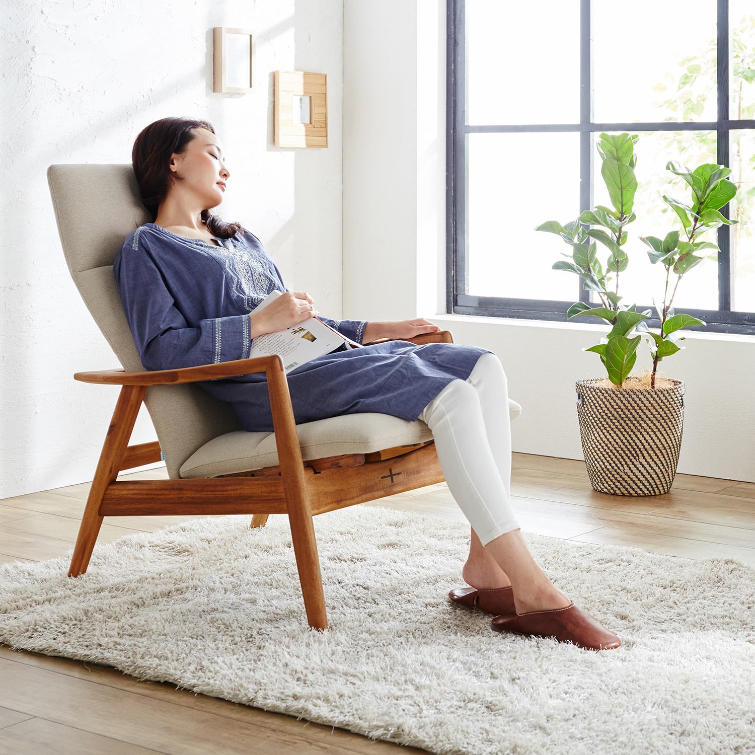 1070240_h1_001.jpg?im=Resize=(