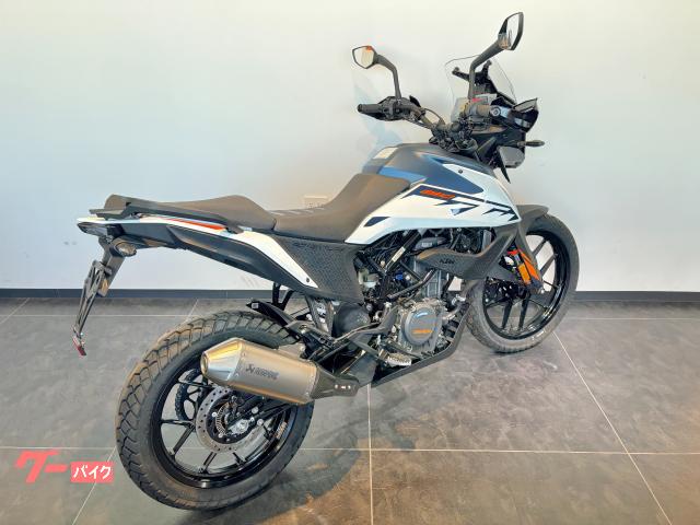 KTM 250アドベンチャー 未使用車 AKRAPOVICマフラー
